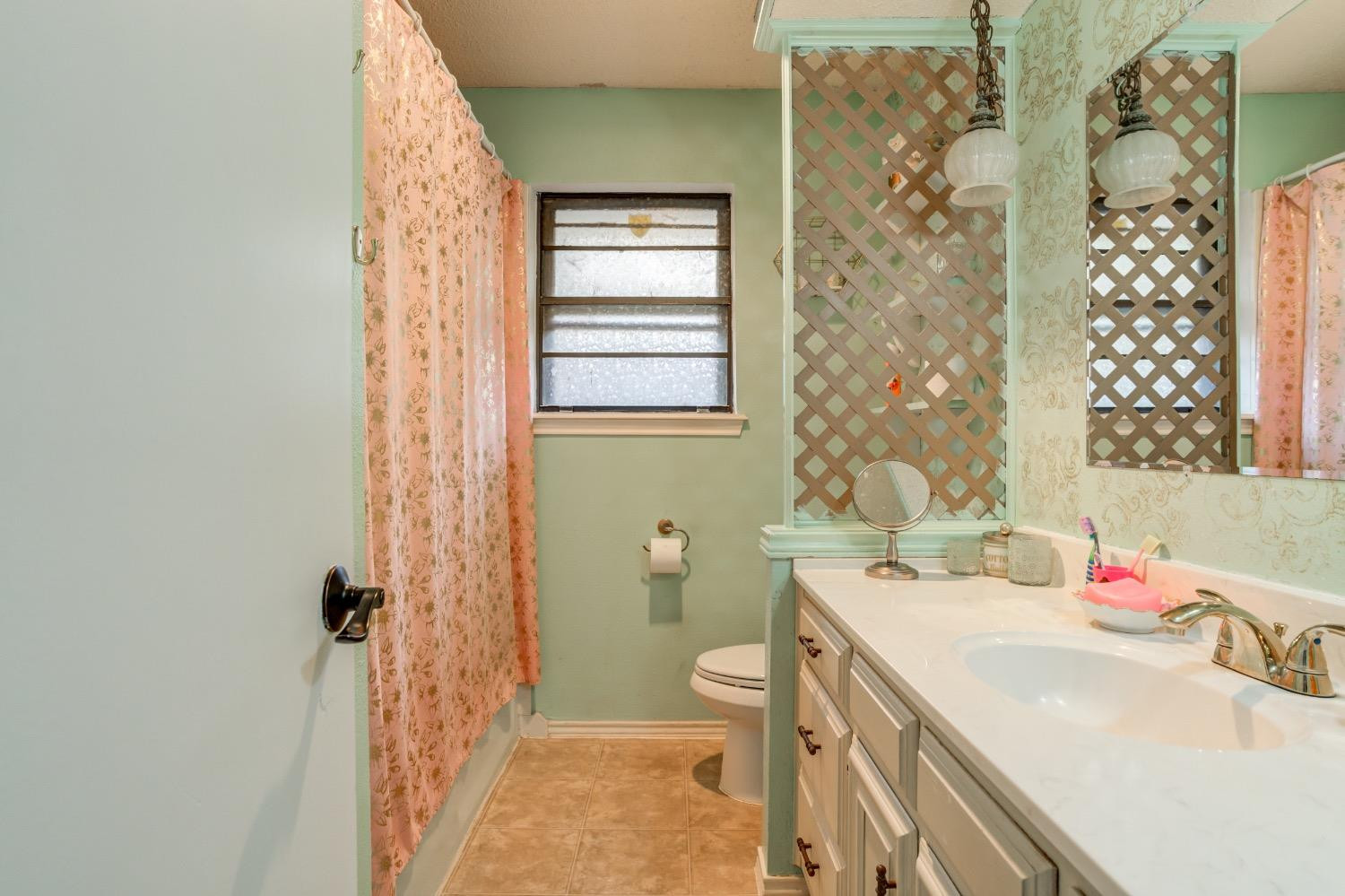 5228 93rd Street Lubbock, TX 79424 - Photo 8 of 36 Photo 8