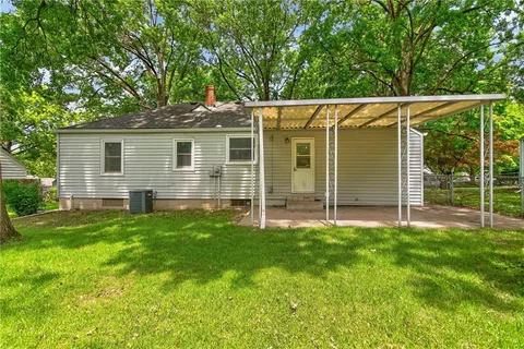 $178,000 | 1407 West 27th Terrace South, Independence, MO 64052