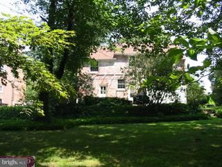 19 West Chelfield Road Glenside, PA 19038 - Photo 2 of 6 Gallery Image 2