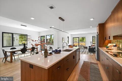 $1,545,000 | 139 West Mt Pleasant Avenue, Philadelphia, PA 19119