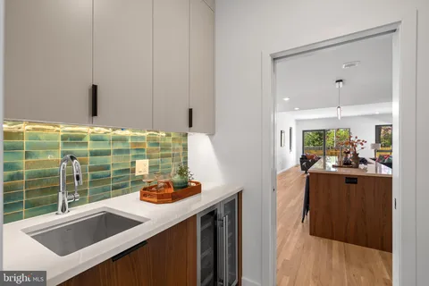 $1,545,000 | 139 West Mt Pleasant Avenue, Philadelphia, PA 19119