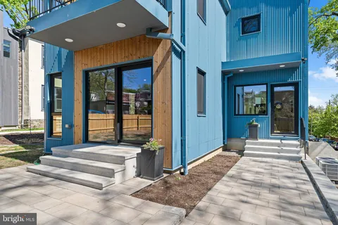 $1,545,000 | 139 West Mt Pleasant Avenue, Philadelphia, PA 19119