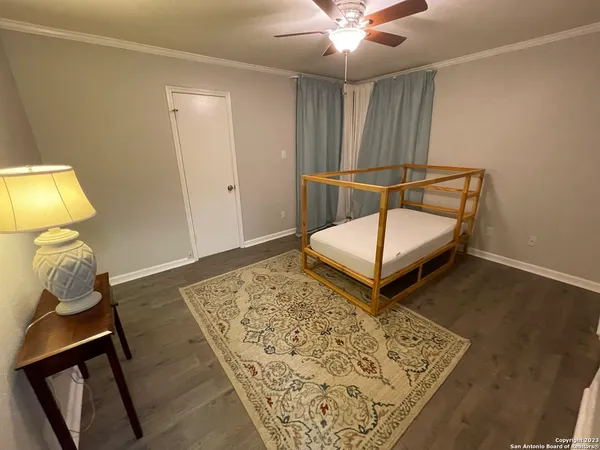 $1,550 | 10150 Woodtrail, San Antonio, TX 78250