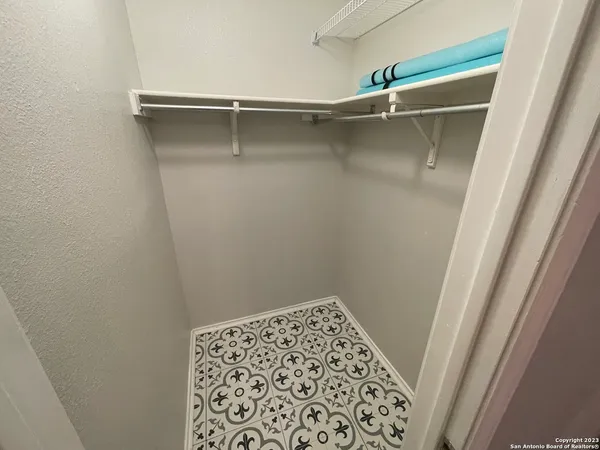 $1,550 | 10150 Woodtrail, San Antonio, TX 78250
