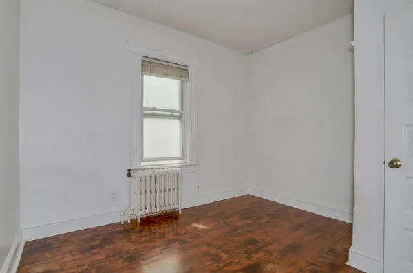 $2,850 | 12 Romaine Avenue, Jersey City, NJ 07306