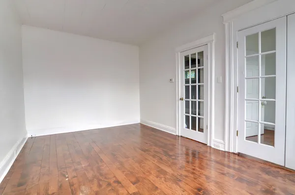 $2,850 | 12 Romaine Avenue, Jersey City, NJ 07306
