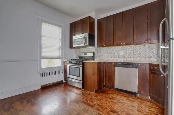 $2,850 | 12 Romaine Avenue, Jersey City, NJ 07306