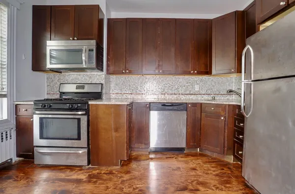 $2,850 | 12 Romaine Avenue, Jersey City, NJ 07306