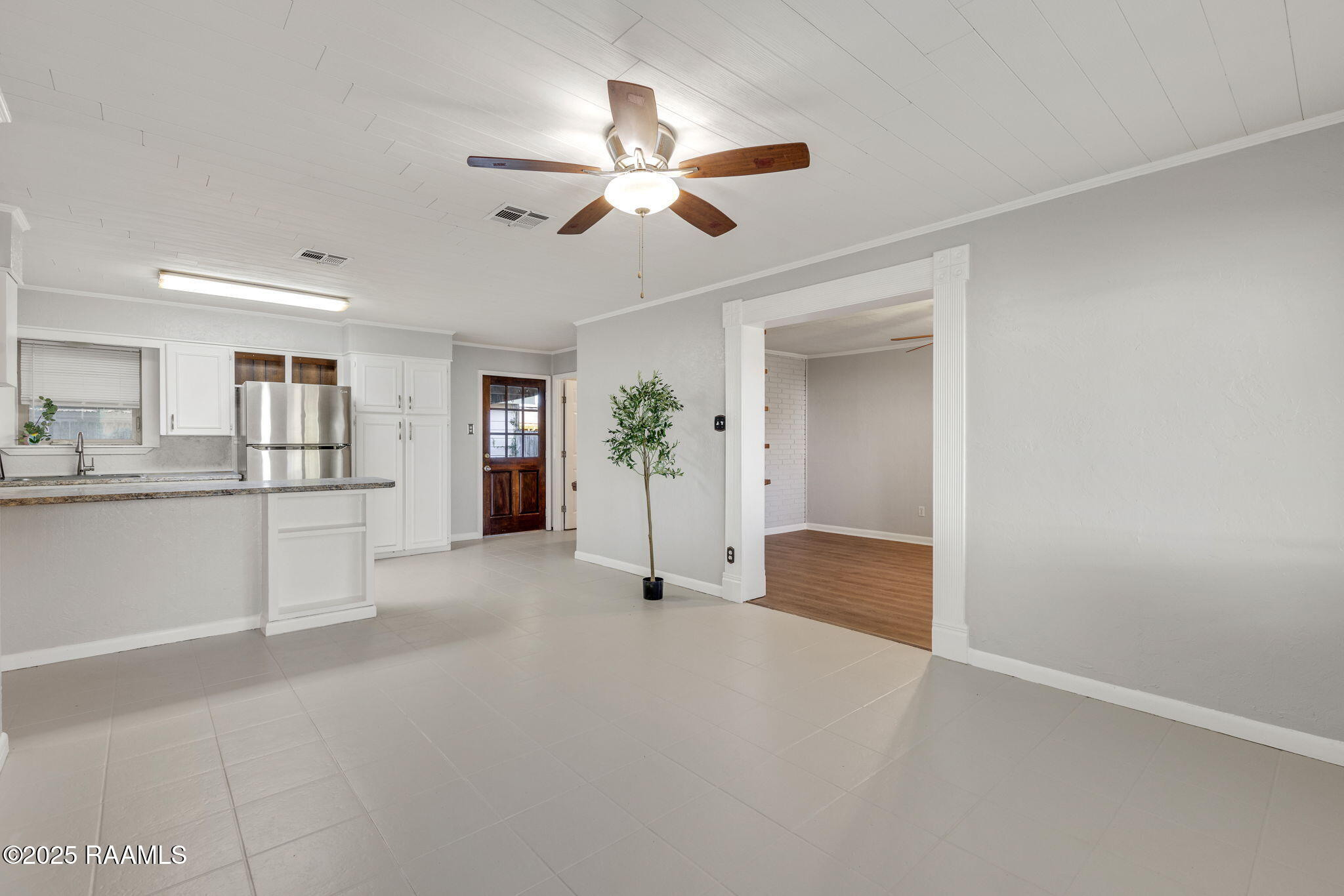 504 3rd Street Broussard, LA 70518 - Photo 22 of 24 Open Floorplan