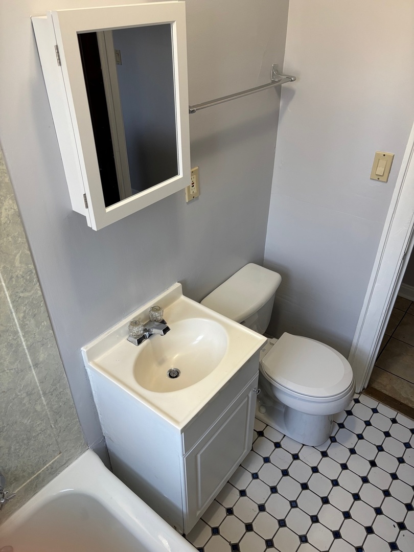 10904 South Avenue D, Unit 2N Chicago, IL 60617 - Photo 18 of 23