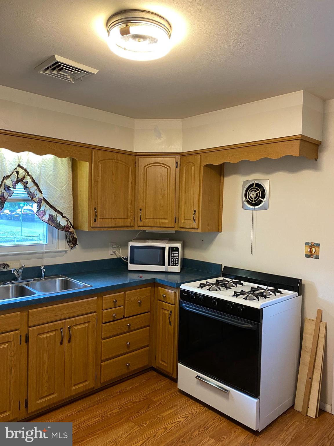 401 Laycock Street Riverside, NJ 08075 - Photo 17 of 29