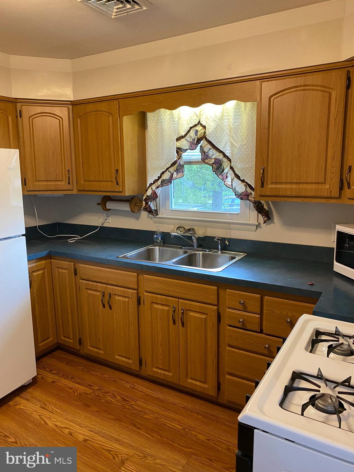 401 Laycock Street Riverside, NJ 08075 - Photo 18 of 29