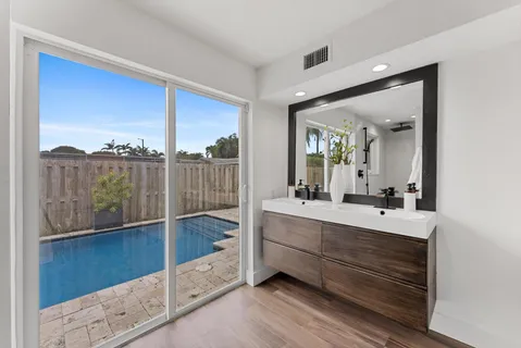 $1,059,000 | 5412 Arthur Street, Hollywood, FL 33021