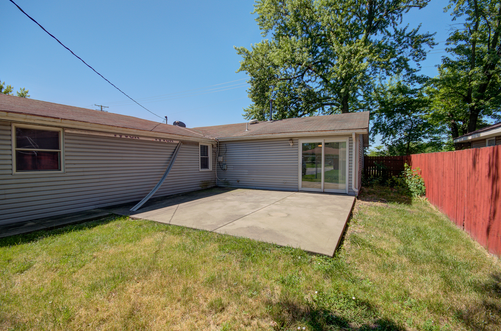 2024 Plainfield Road Crest Hill, IL 60403 - Photo 19 of 20 a view of outdoor space and yard