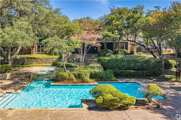 $861 | 2170 Thousand Oaks Drive, Unit 1324Q, San Antonio, TX 78232