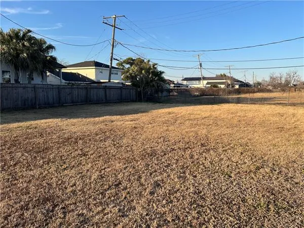 $50,000 | 7509 Patricia Street, Arabi, LA 70032