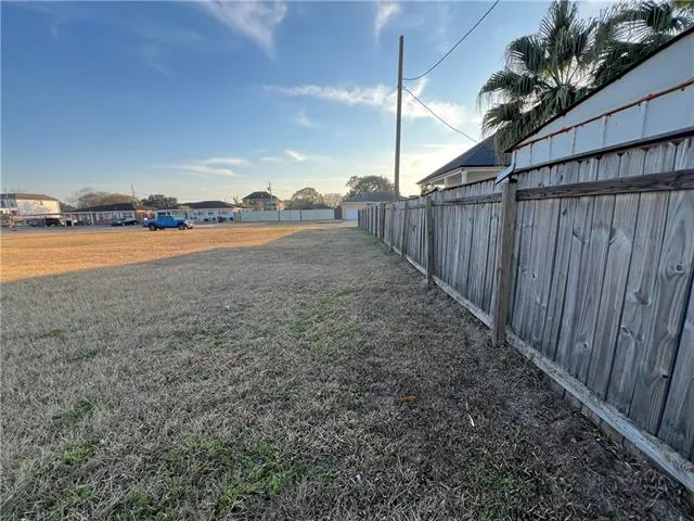 $50,000 | 7509 Patricia Street, Arabi, LA 70032