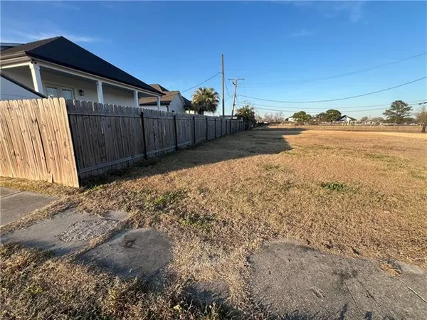 $50,000 | 7509 Patricia Street, Arabi, LA 70032