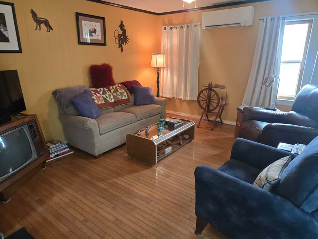 $250,000 | 2549 Highway 202, Winthrop, ME 04364