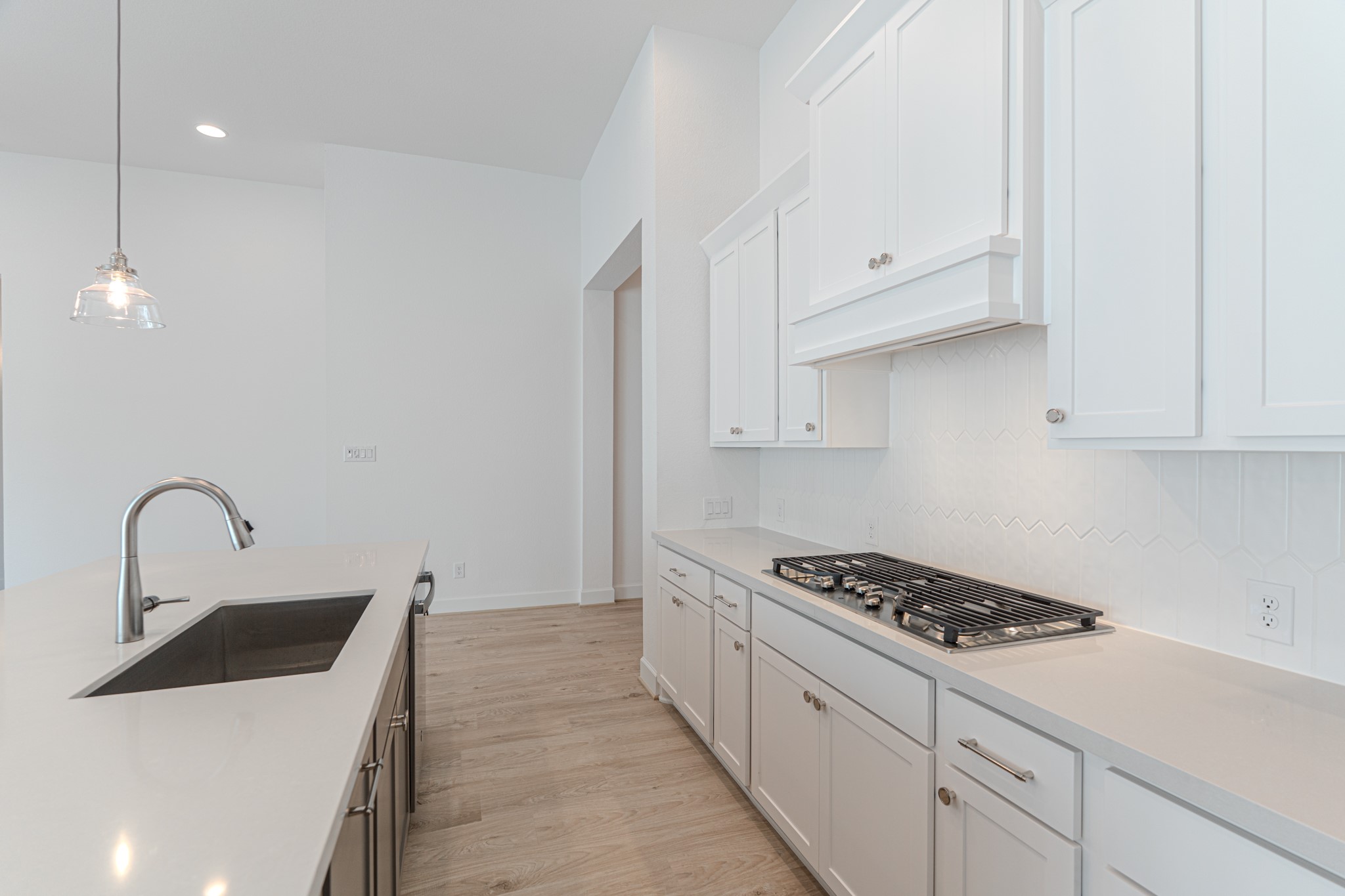 15910 Mahogany Mist Drive Conroe, TX 77302 - Photo 13 of 43