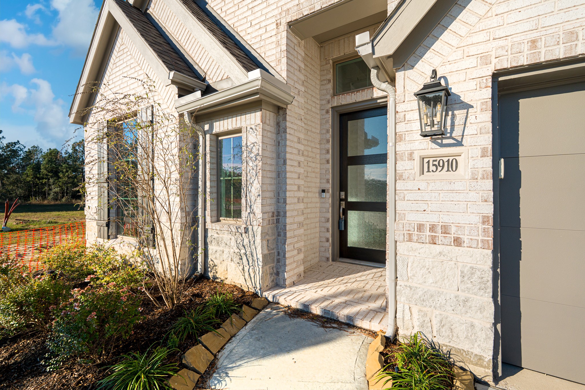 15910 Mahogany Mist Drive Conroe, TX 77302 - Photo 5 of 43