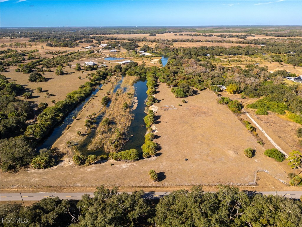 18201 Persimmon Ridge Road Alva, FL 33920 - Photo 9 of 24 Gallery Image 9