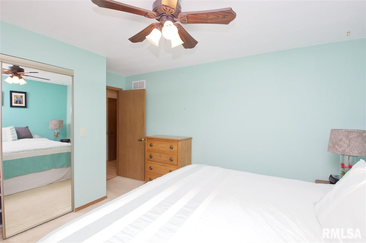 511 West Muller Road East Peoria, IL 61611 - Photo 17 of 36 Gallery Image 17
