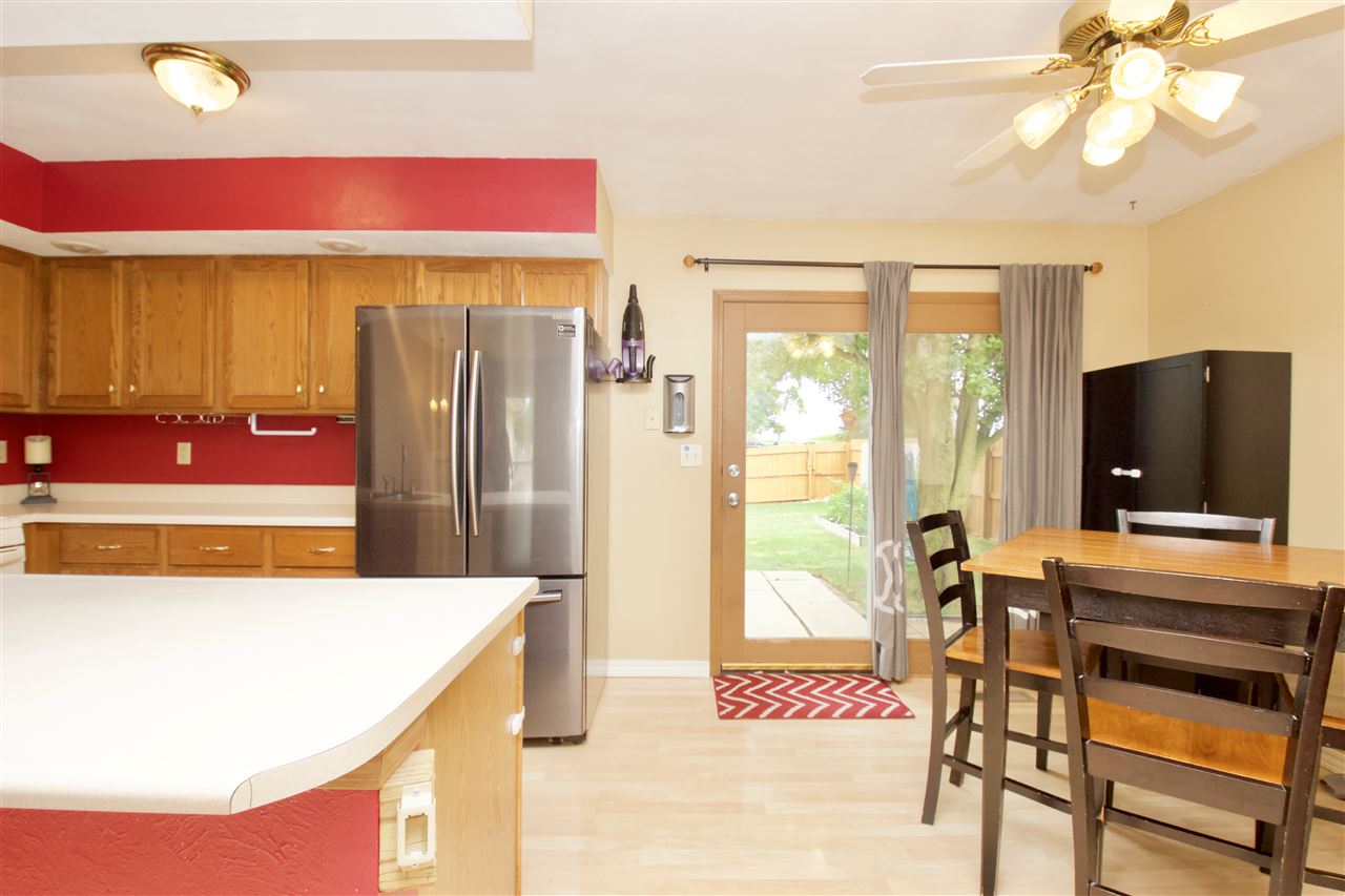 511 West Muller Road East Peoria, IL 61611 - Photo 10 of 36 Gallery Image 10