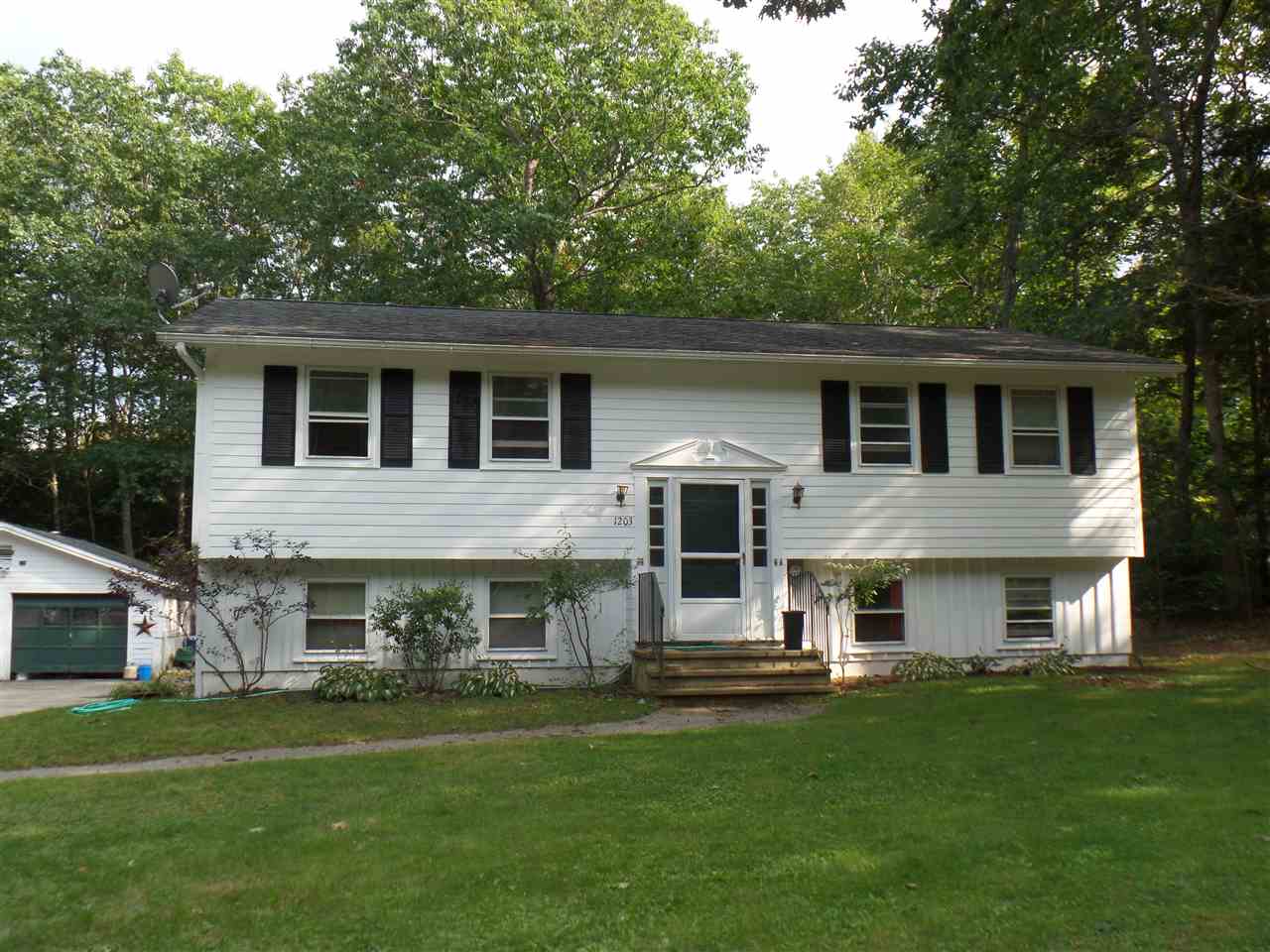 1203 Suncook Valley Road Barnstead, NH 03225 - Photo 1 of 20