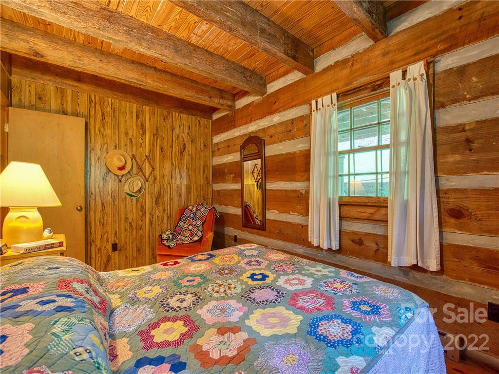 326 Old Soco Road Whittier, NC 28789 - Photo 15 of 45