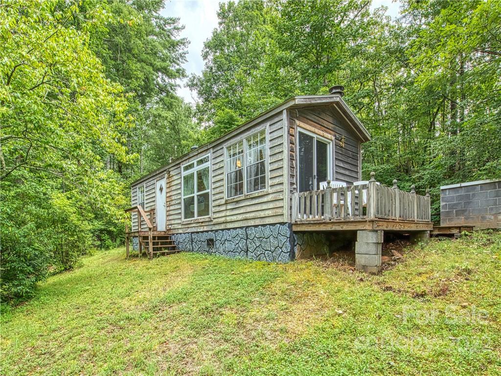 326 Old Soco Road Whittier, NC 28789 - Photo 23 of 45