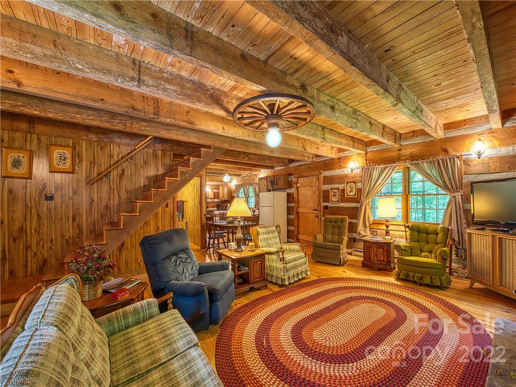 326 Old Soco Road Whittier, NC 28789 - Photo 9 of 45