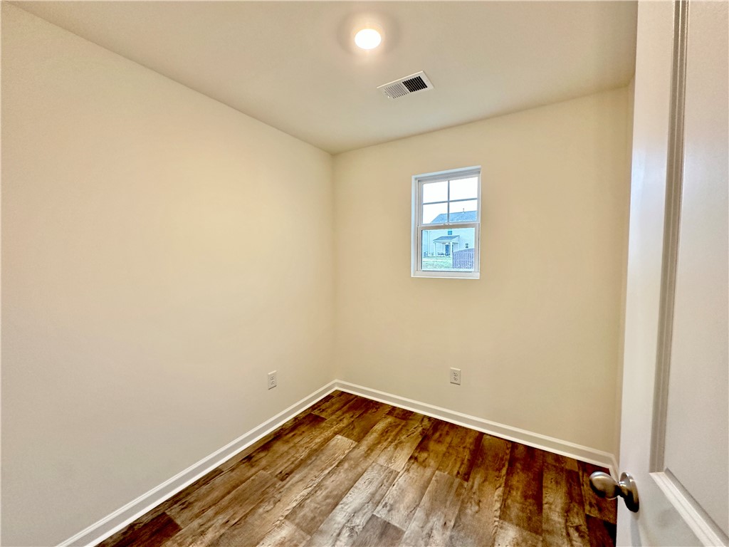 548 Seaborn Circle Pendleton, SC 29670 - Photo 8 of 35 *Picture is from a finished Trenton on a different