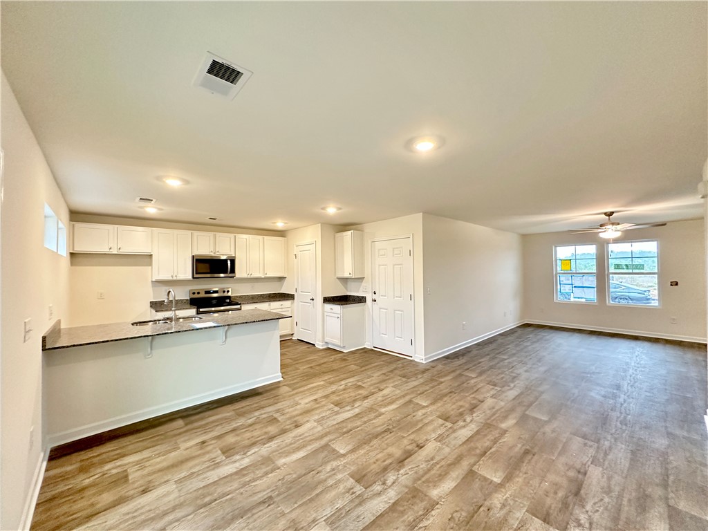 548 Seaborn Circle Pendleton, SC 29670 - Photo 10 of 35 *Picture is from a finished Trenton on a different