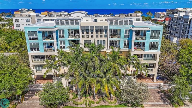 120 Southeast 19th Ave Unit 404  