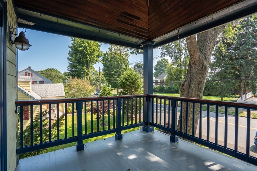 409 Atlantic Avenue Marblehead, MA 01945 - Photo 24 of 29 a view of a porch