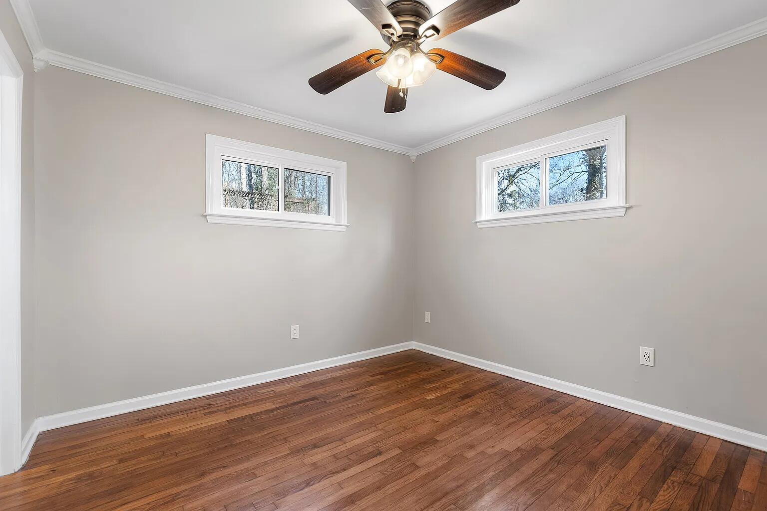 627 Miles Road Signal Mountain, TN 37377 - Photo 8 of 17 Image 40