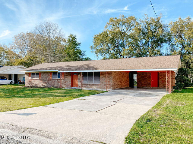 2530 Orleans Road Biloxi, MS 39531 - Photo 29 of 31 IMG_66852