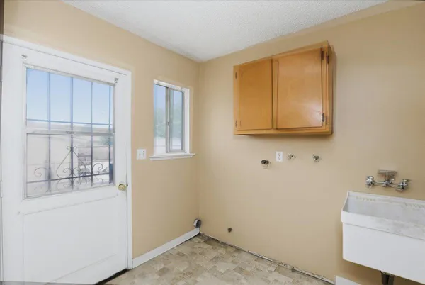 $415,000 | 1079 Magnolia Avenue West, San Bernardino, CA 92411