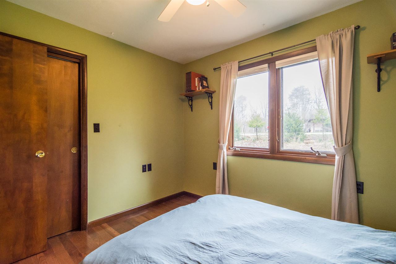 6828 East Bender Road Bloomington, IN 47401 - Photo 19 of 36 Gallery Image 19