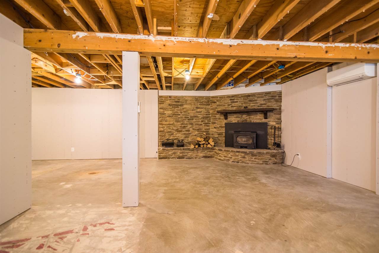 6828 East Bender Road Bloomington, IN 47401 - Photo 24 of 36 Gallery Image 24