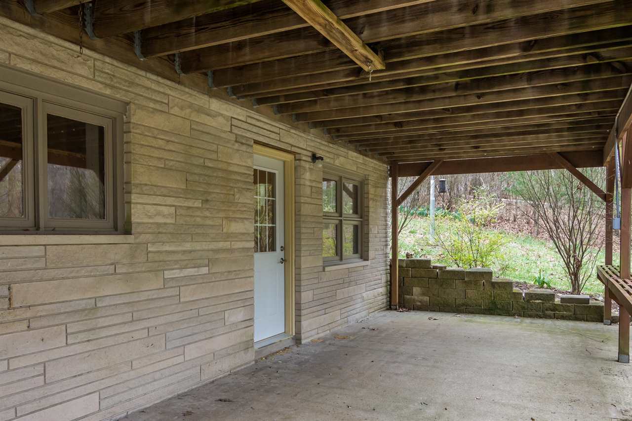 6828 East Bender Road Bloomington, IN 47401 - Photo 31 of 36 Gallery Image 31