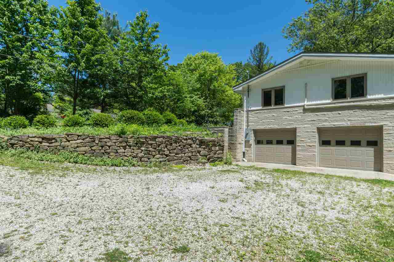 6828 East Bender Road Bloomington, IN 47401 - Photo 34 of 36 Gallery Image 34