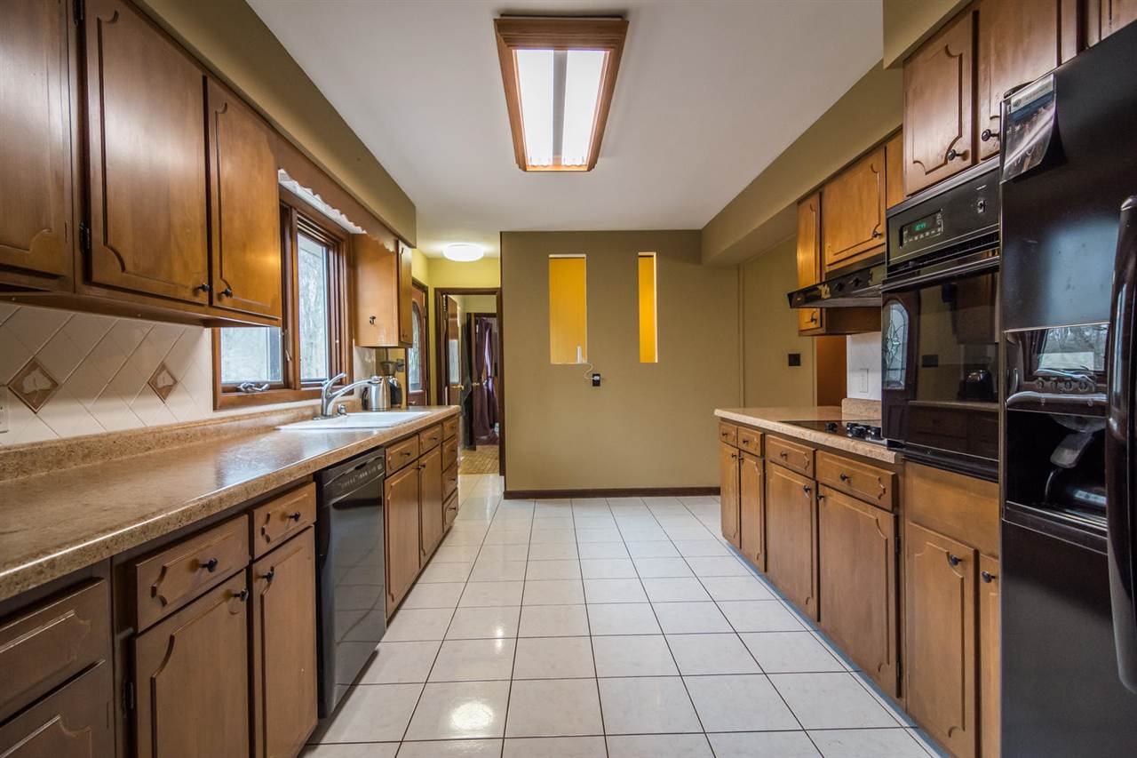 6828 East Bender Road Bloomington, IN 47401 - Photo 9 of 36 Gallery Image 9