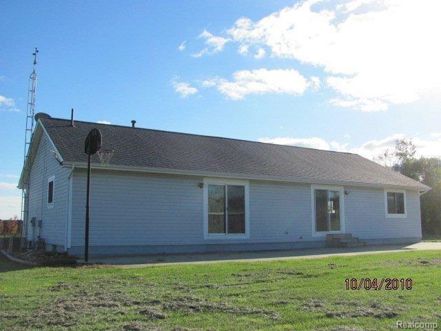 6855 Lothrop Road Imlay City, MI 48444 - Photo 11 of 11 3 Rear