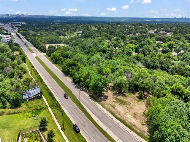 $399,900 | 5001 Jacksboro Highway, Fort Worth, TX 76114