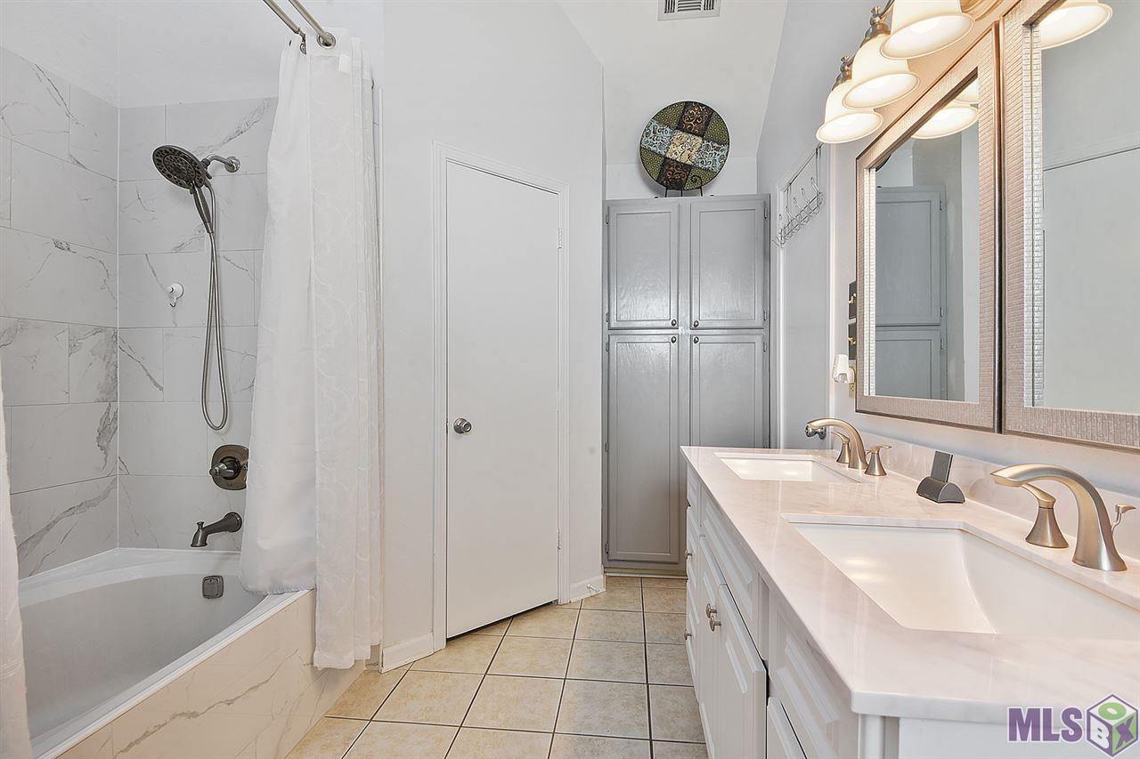 633 Meadow Bend Drive Baton Rouge, LA 70820 - Photo 6 of 10