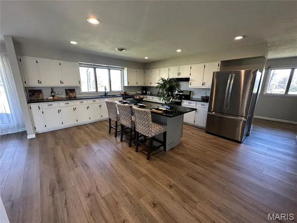$599,900 | 164 Geroid Court, Jackson, MO 63755