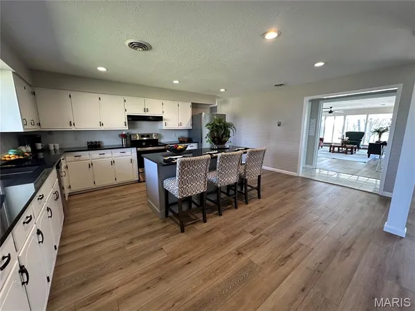 $599,900 | 164 Geroid Court, Jackson, MO 63755