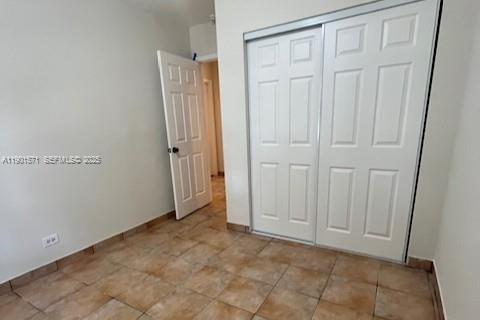 222 Northwest 14th Street Homestead, FL 33030 - Photo 12 of 26 a view of an empty room